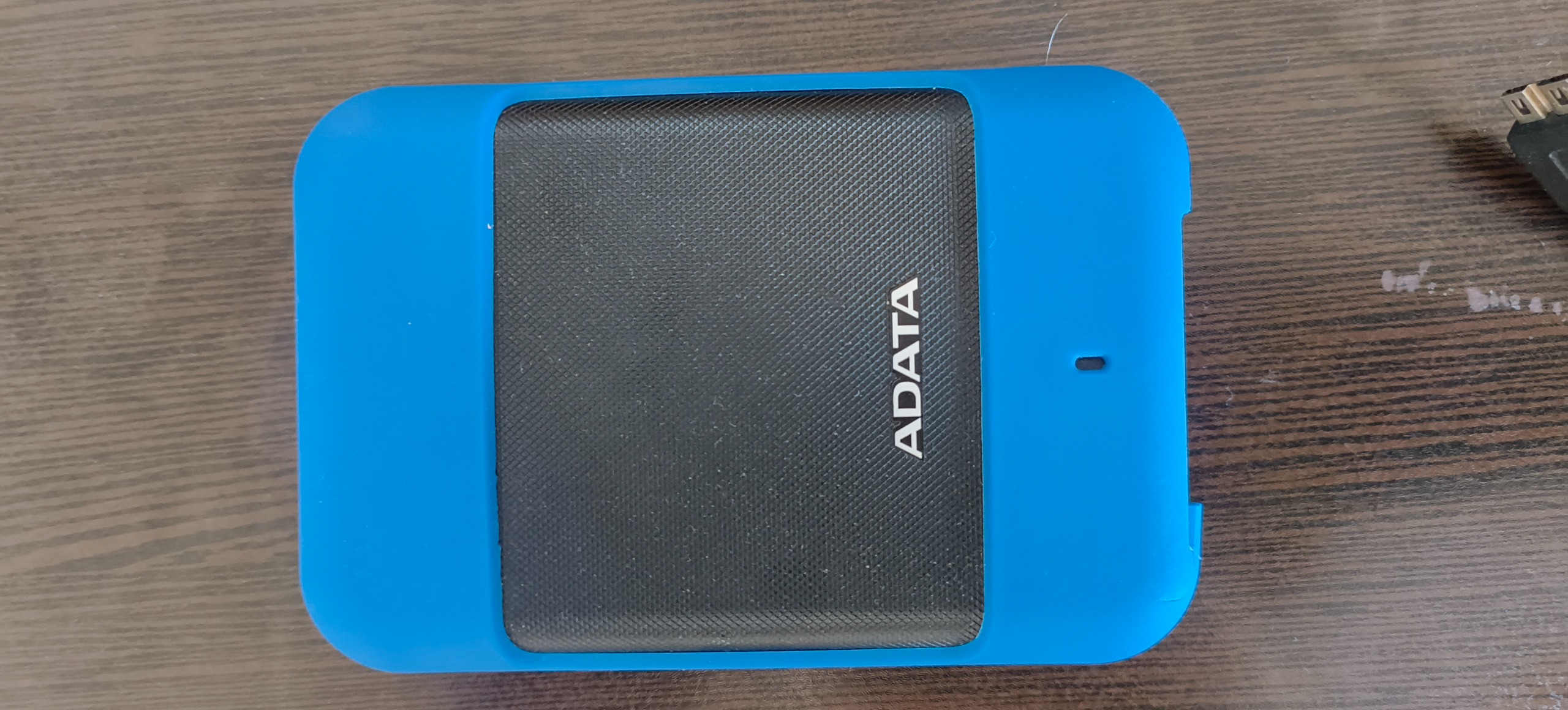 هارد اکسترنال یک ترابایت ADATA