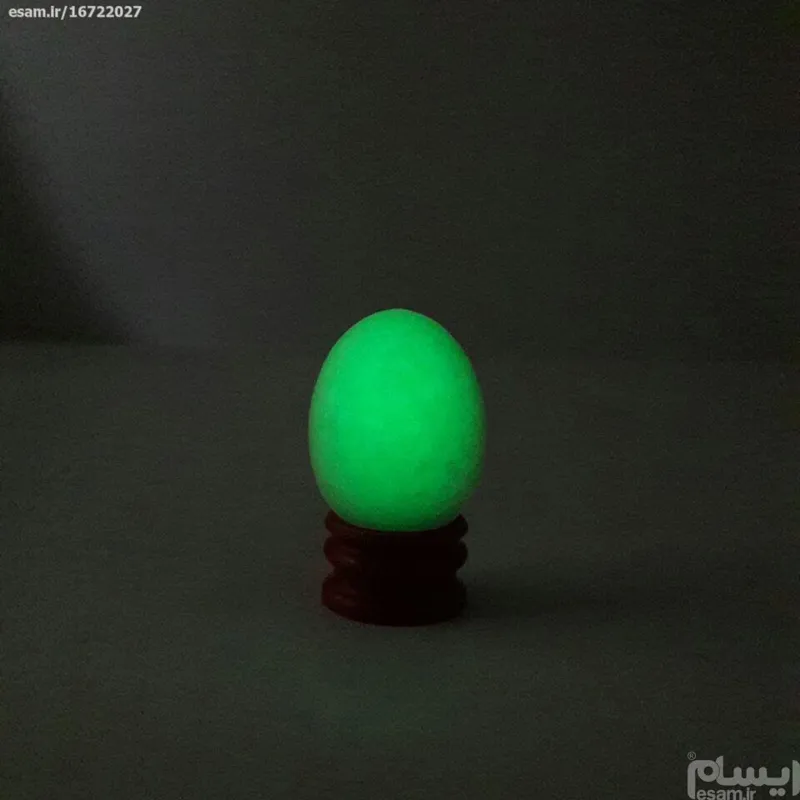 سنگ گوی تخم مرغی شب تاب طول 5 سانت (در روز یا زیر