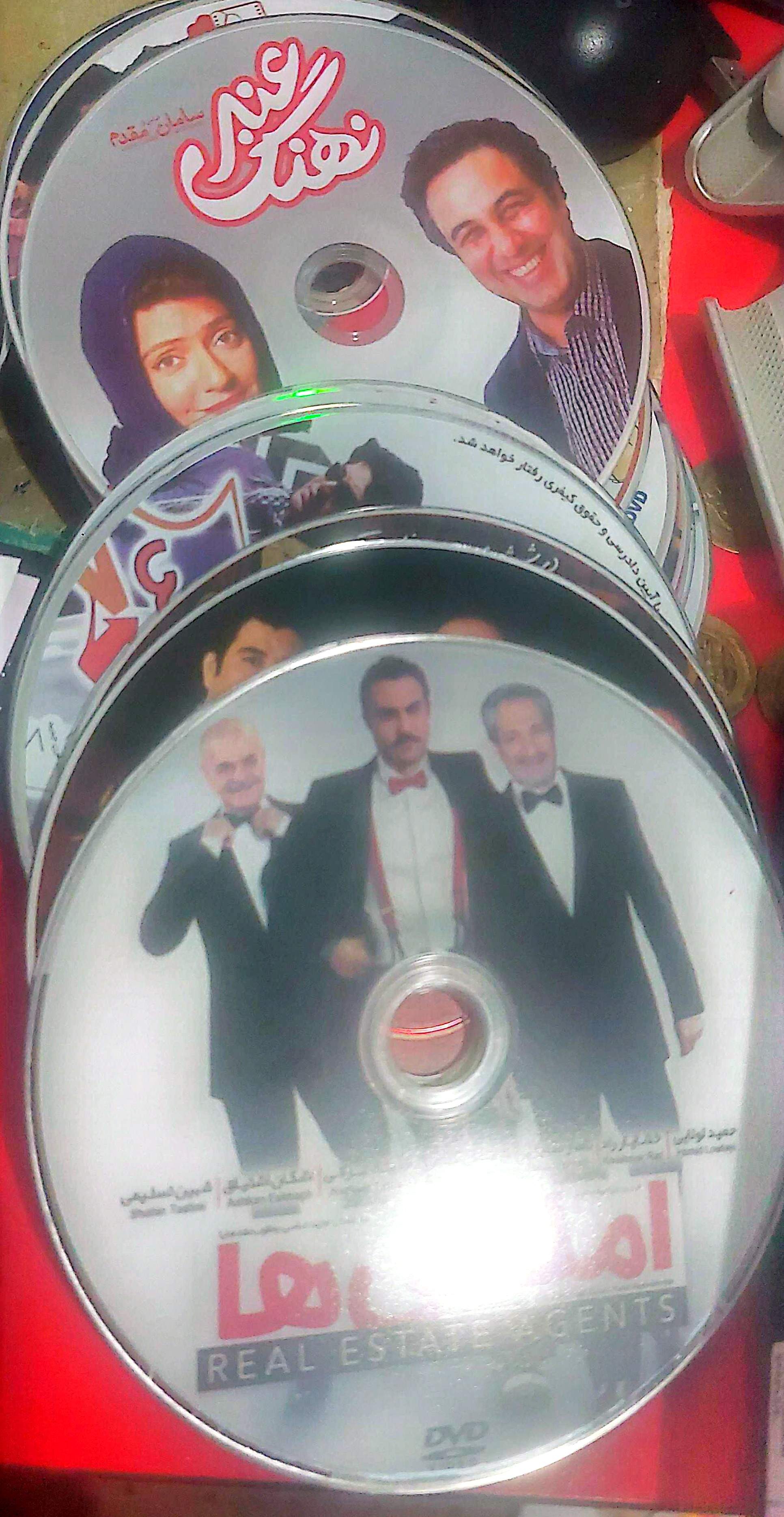 پک 50 عدد فیلم کمدی سینمایی و خانگی