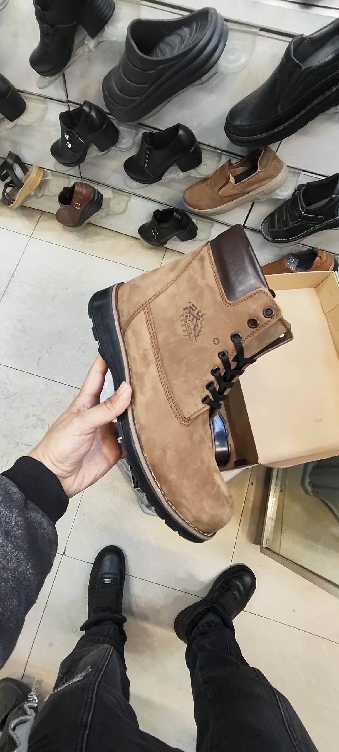 بوت تمام چرم (طبیعی) تبریز