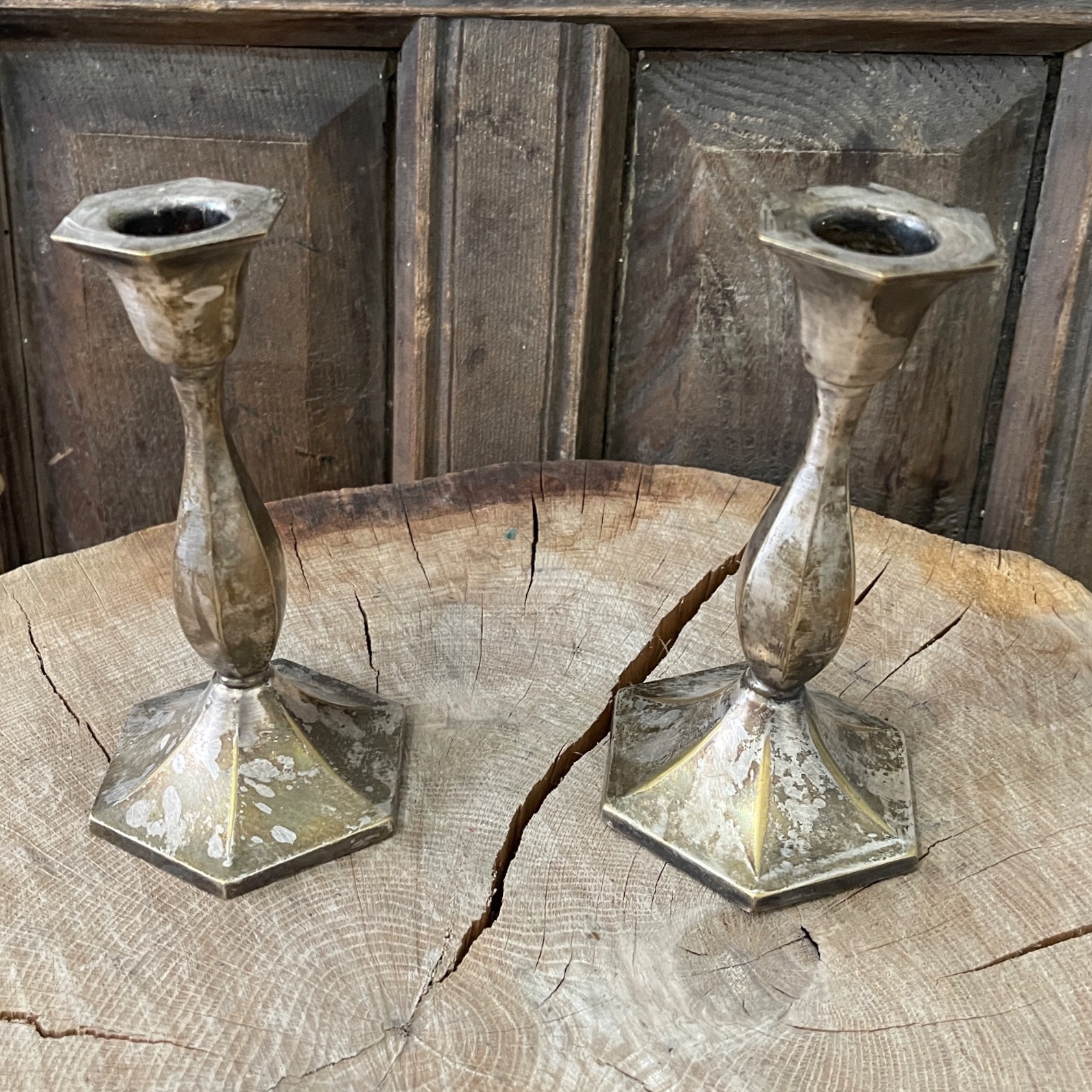 یک جفت شمعدان قدیمی نوربلین