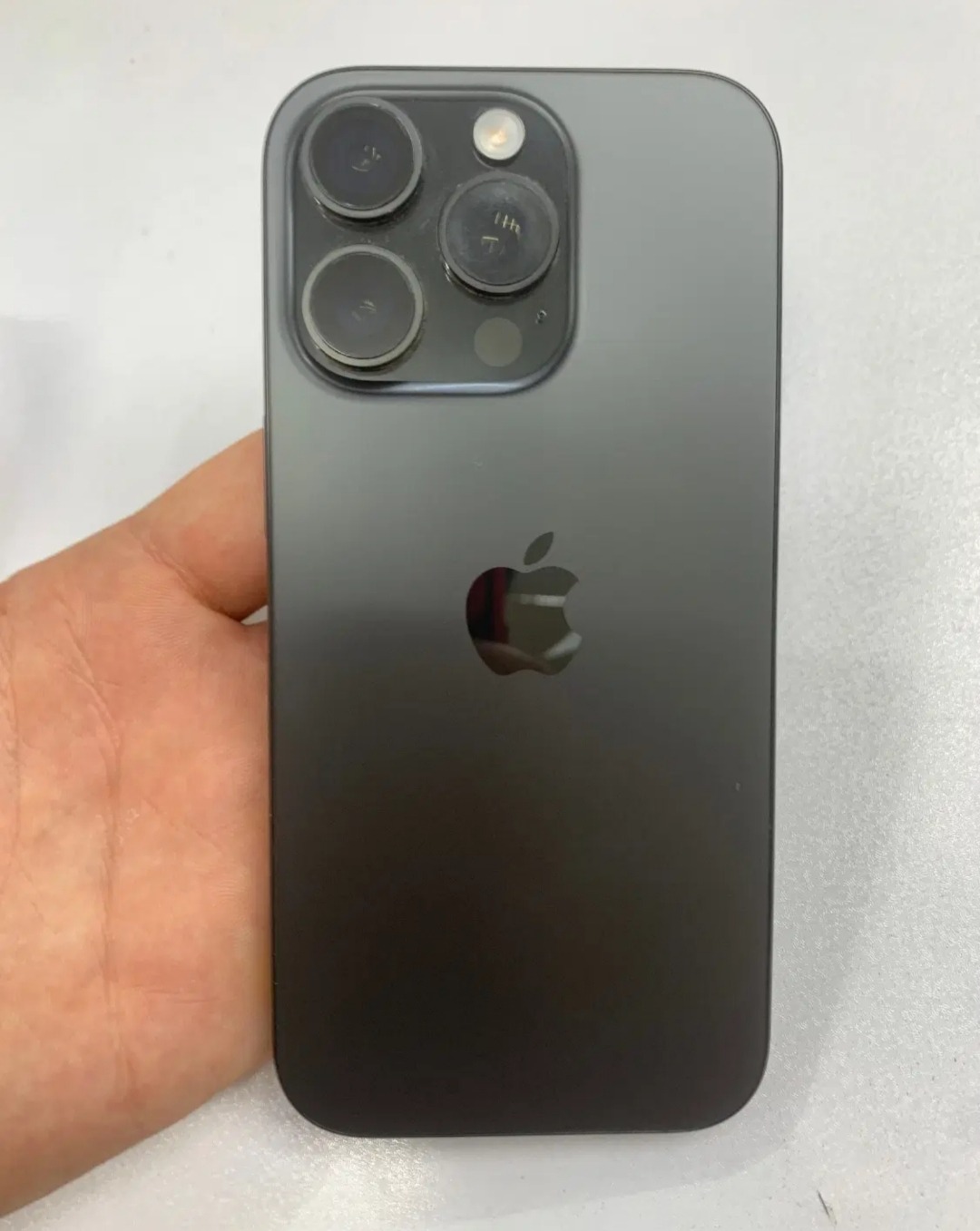 آیفون iphone 16 pro max CH