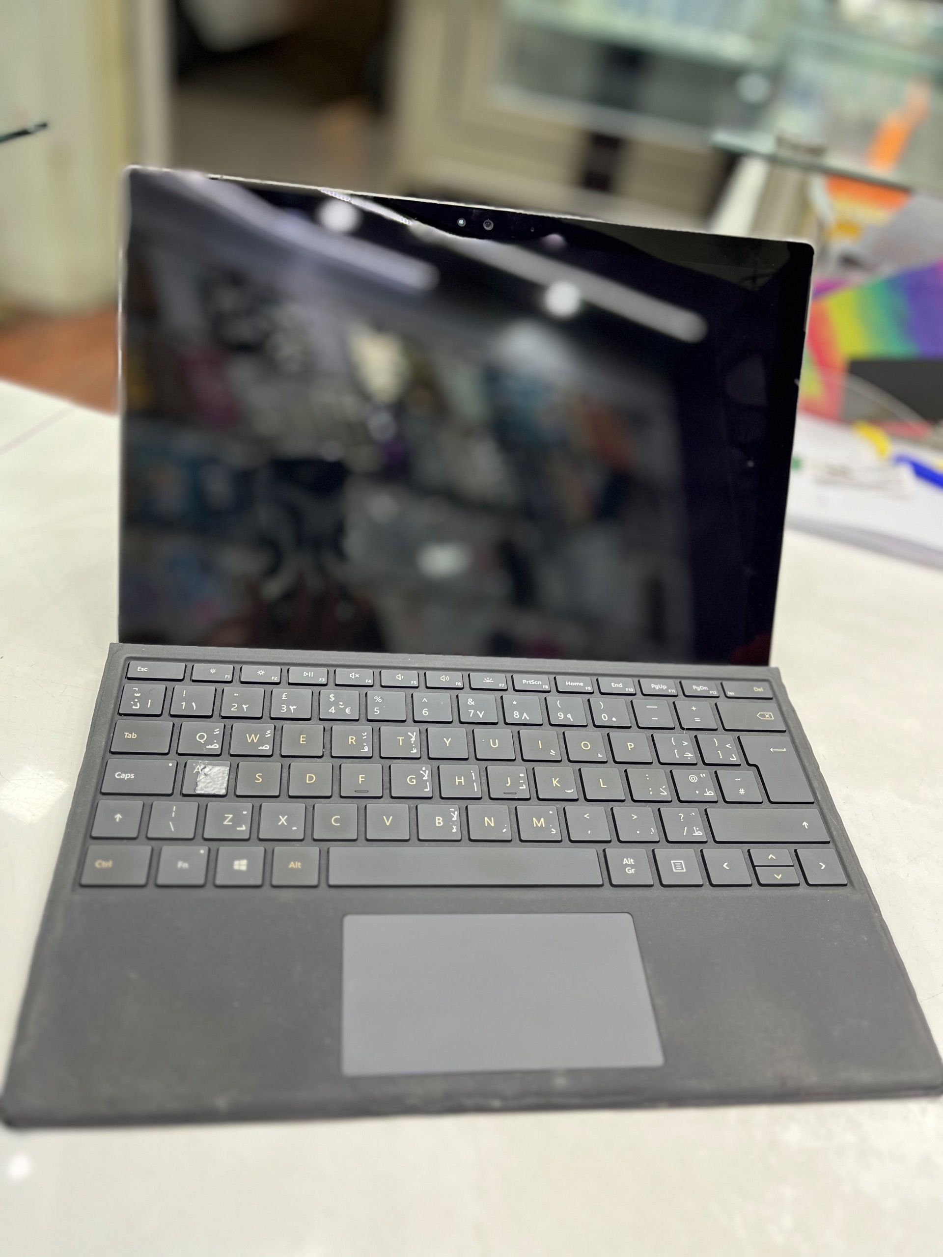 مزایده لپ تاپ سرفیس پرو 4 Pro