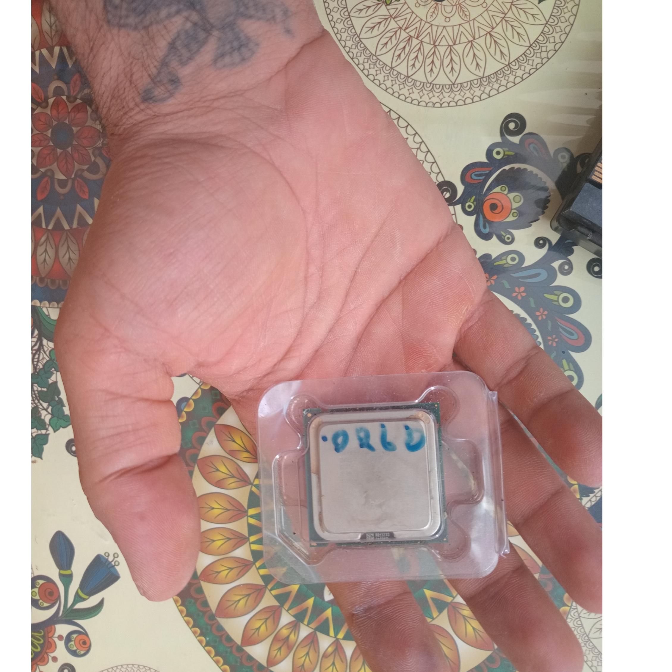 Cpu پنتیوم اینتل