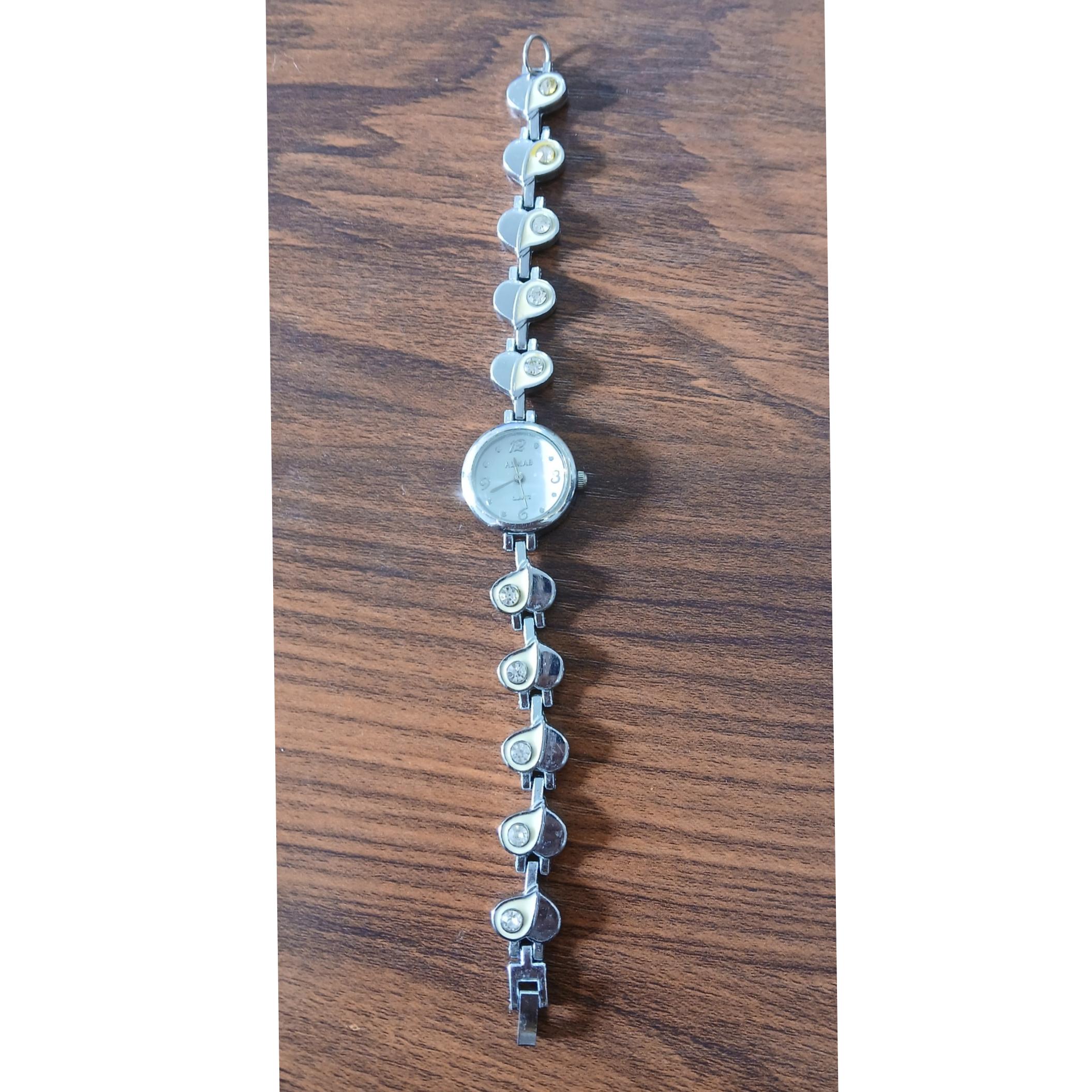 ساعت مچی والار