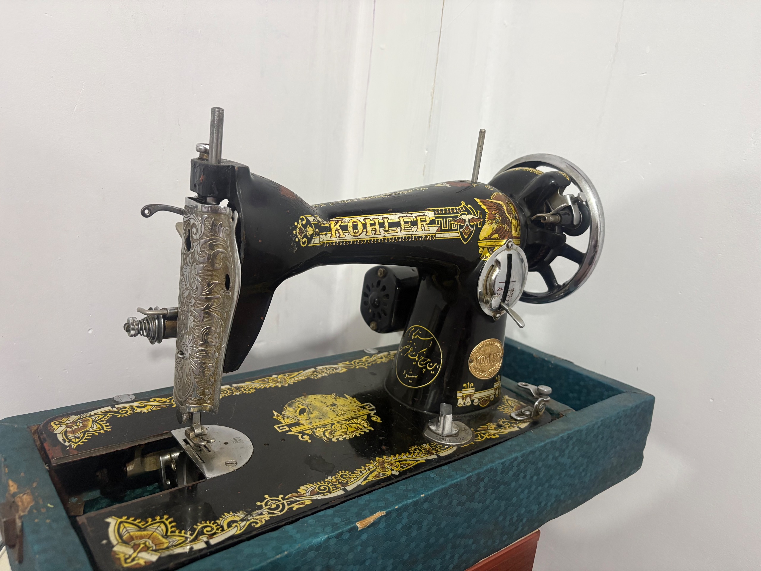چرخ خیاطی قدیمی کُهلر