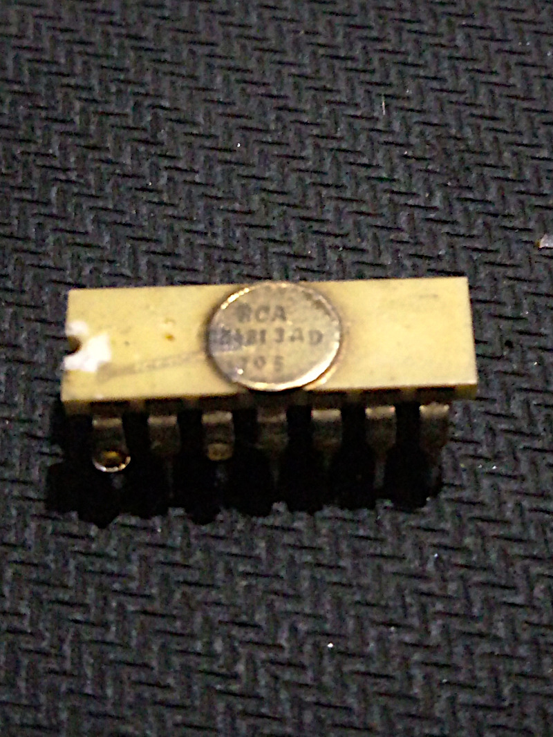 FLIP FLOP CD4013A RCA Gold