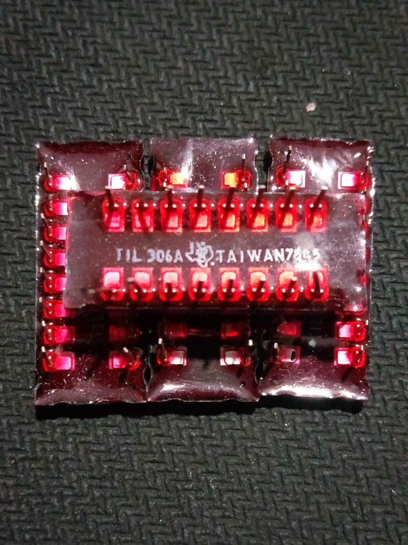 TIL306A Numeric Display With Logic