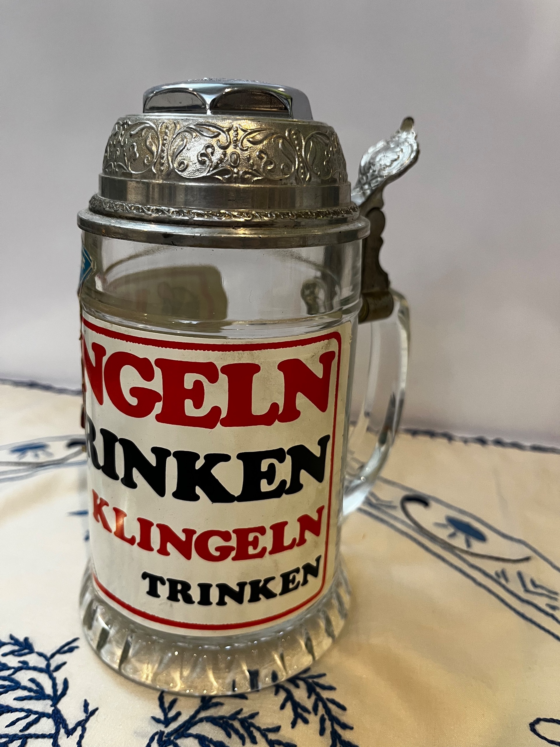 ماگ زنگ دار قدیمی