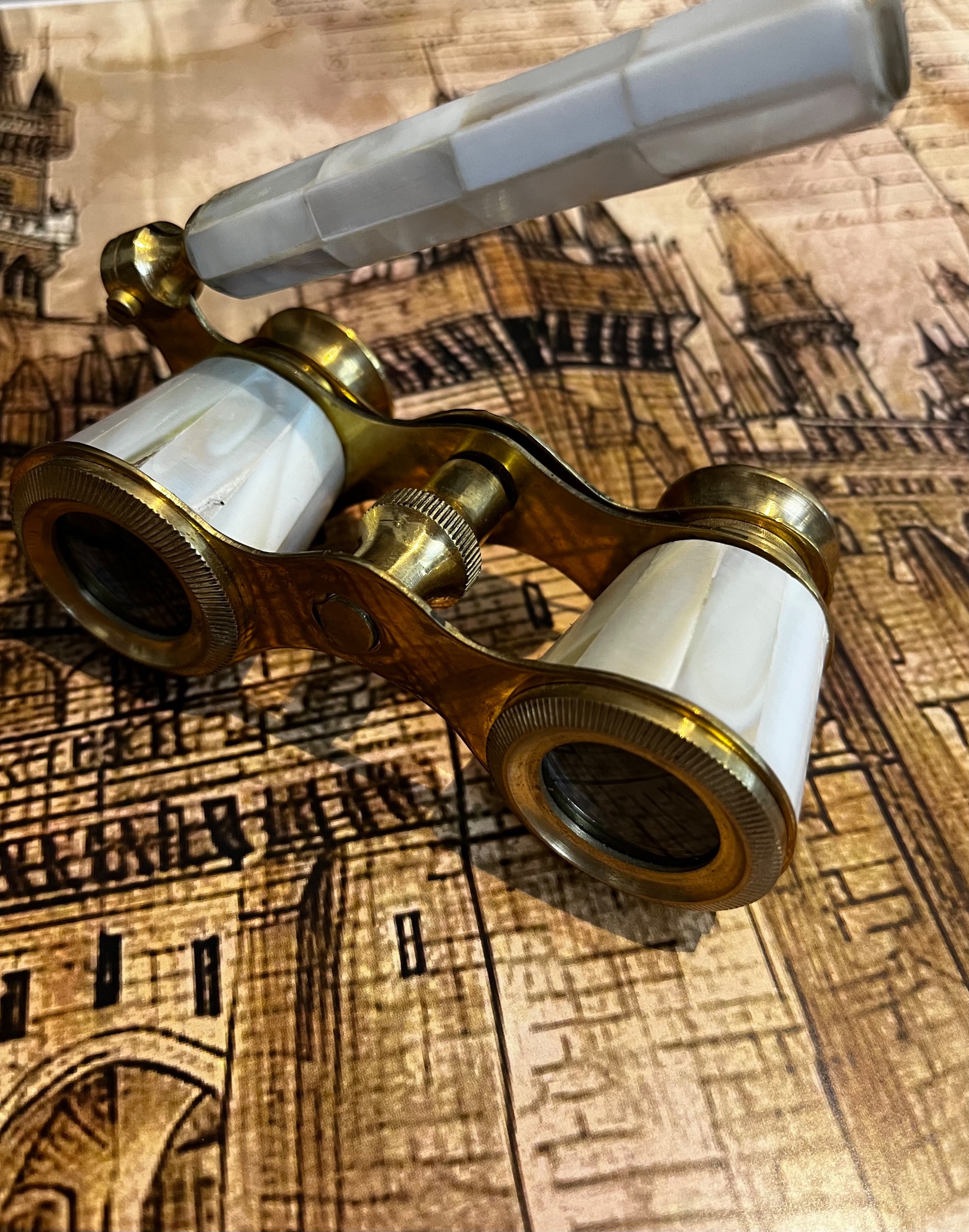 دوربین تئاتر صدفی