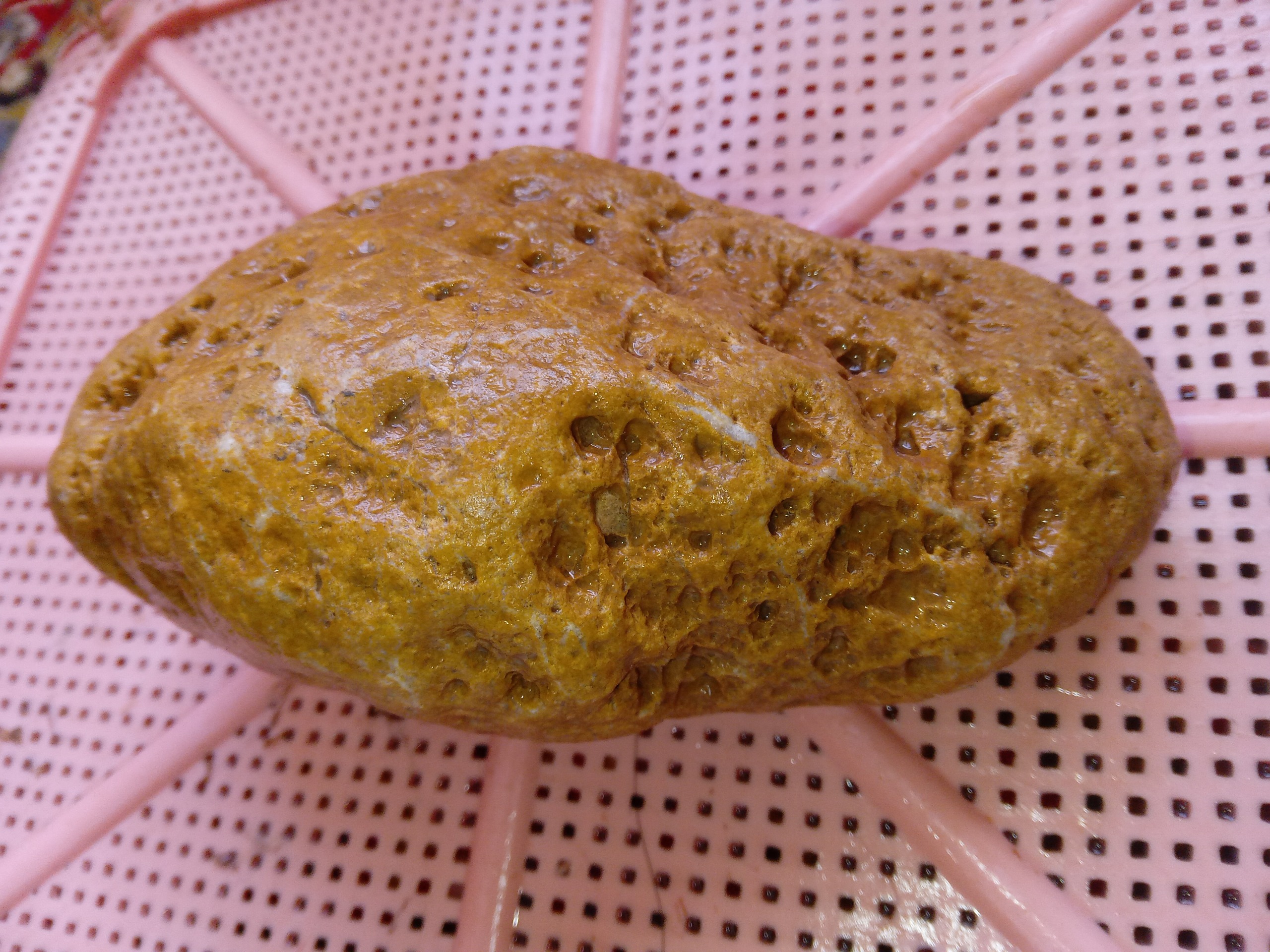 سنگ قیمتی ونیمه قیمتی