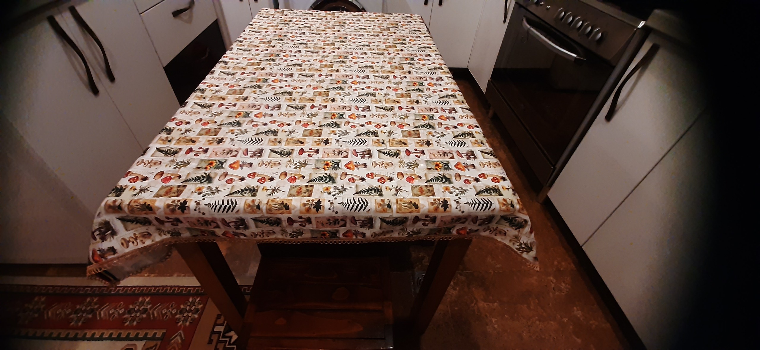 رومیزی نسوز ضد لک