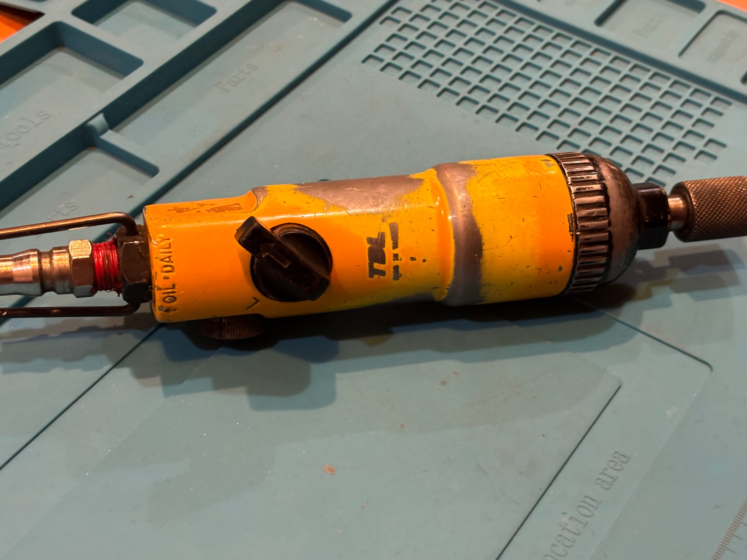 پیچ گوشتی بادی ولوم دار تایوانی سالم 2 عدد