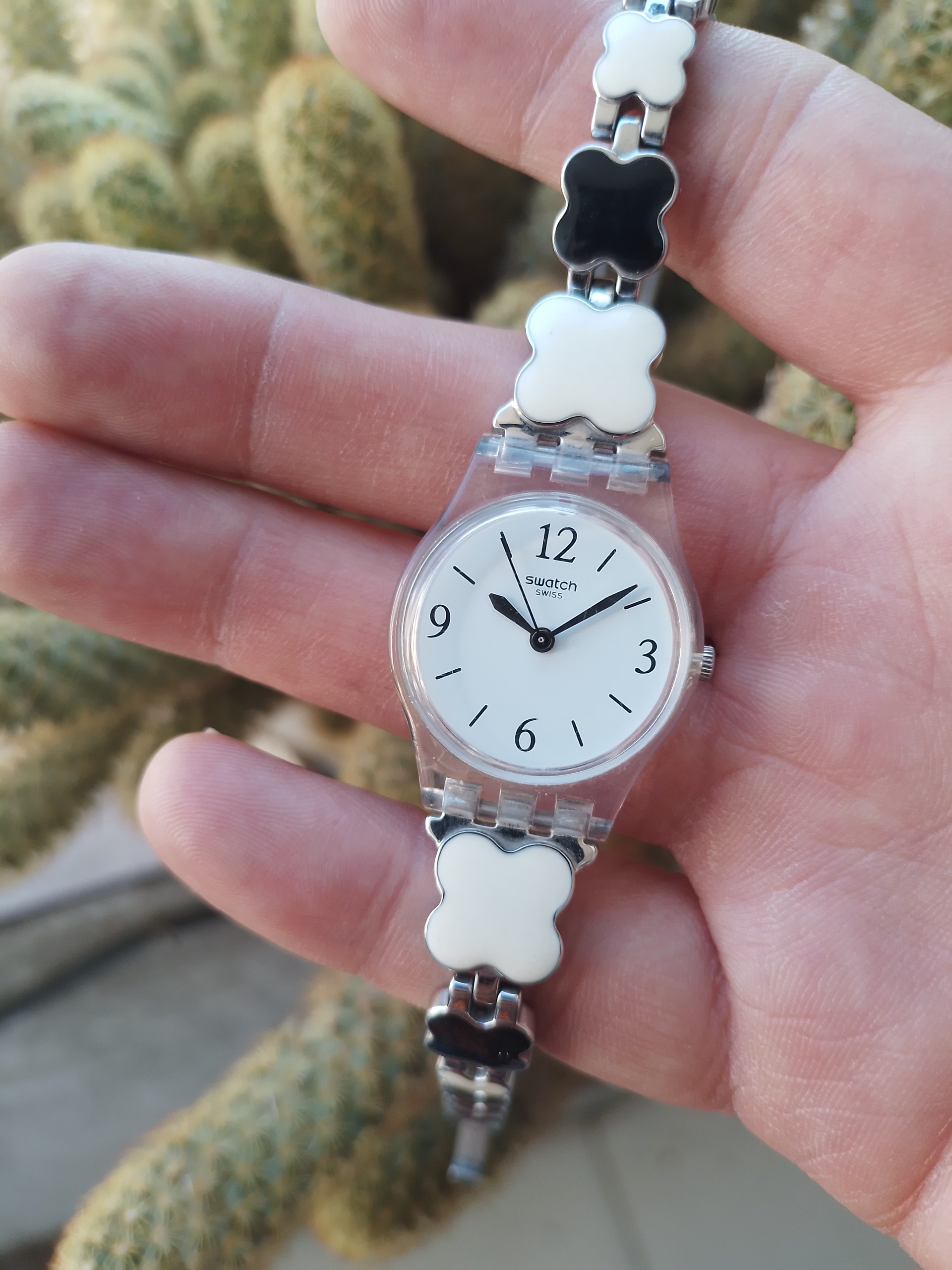 سواچ زنانه خاص