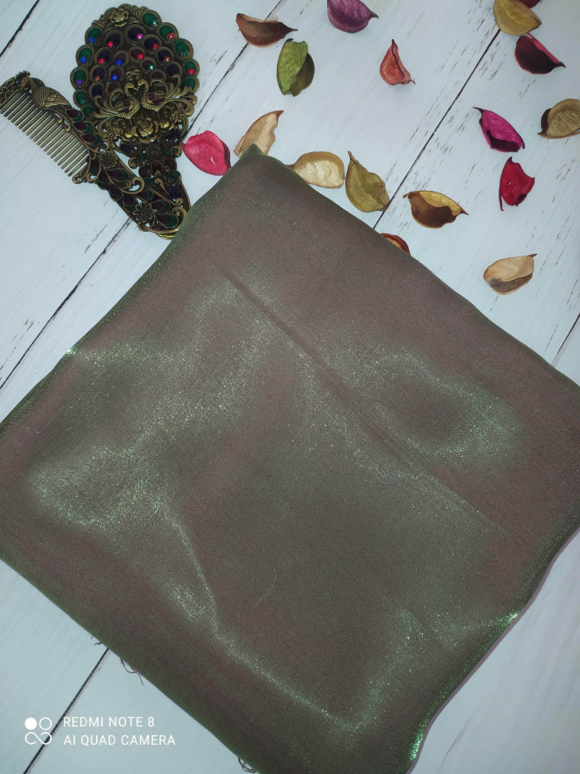 پارچه ساتن شیشه ای