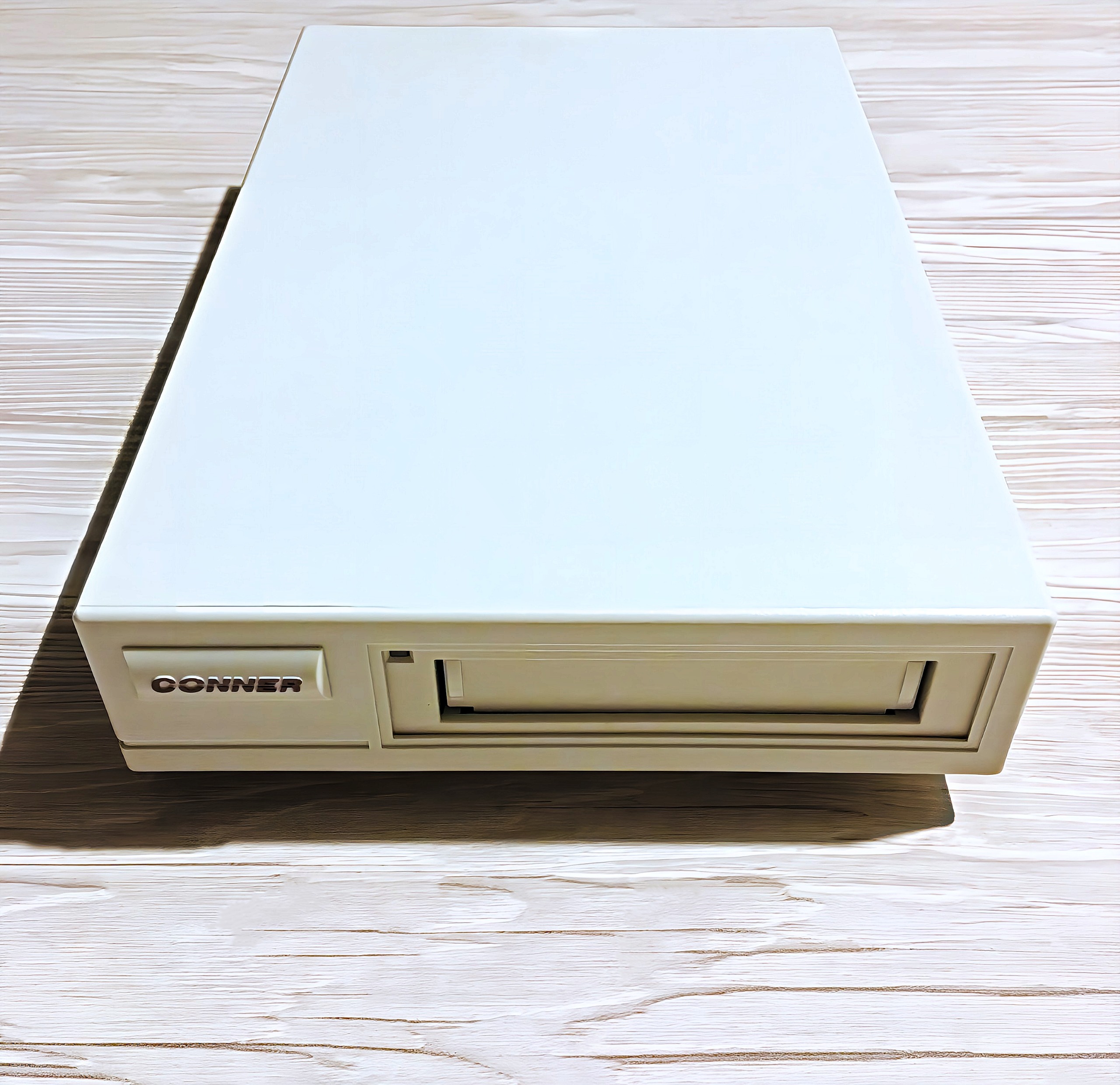 تیپ درایو Conner - CTM420F Tape Drive © USA