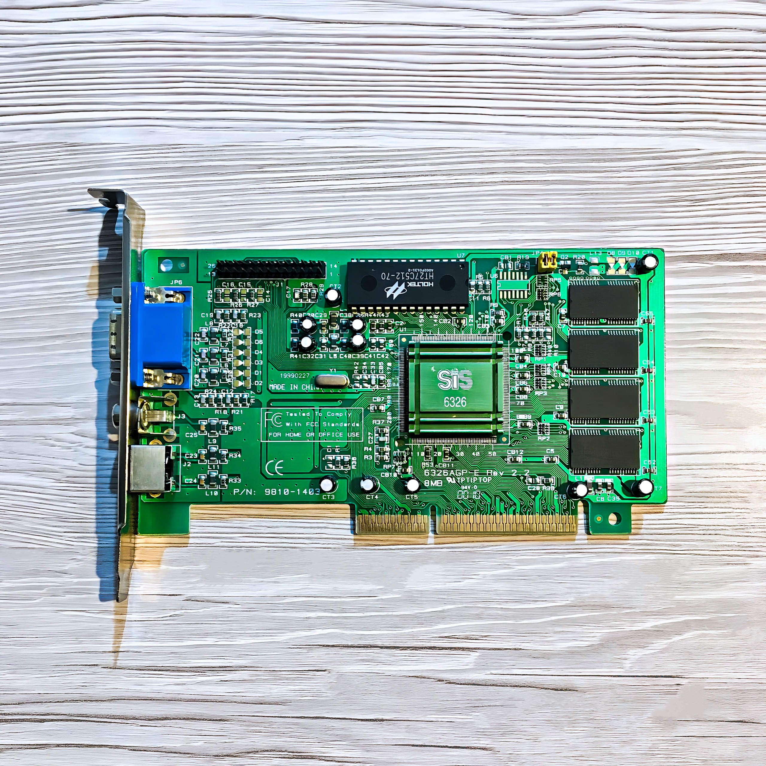 کارت گرافیک SiS 6326 8MB W/TV AGP 2X © 1997