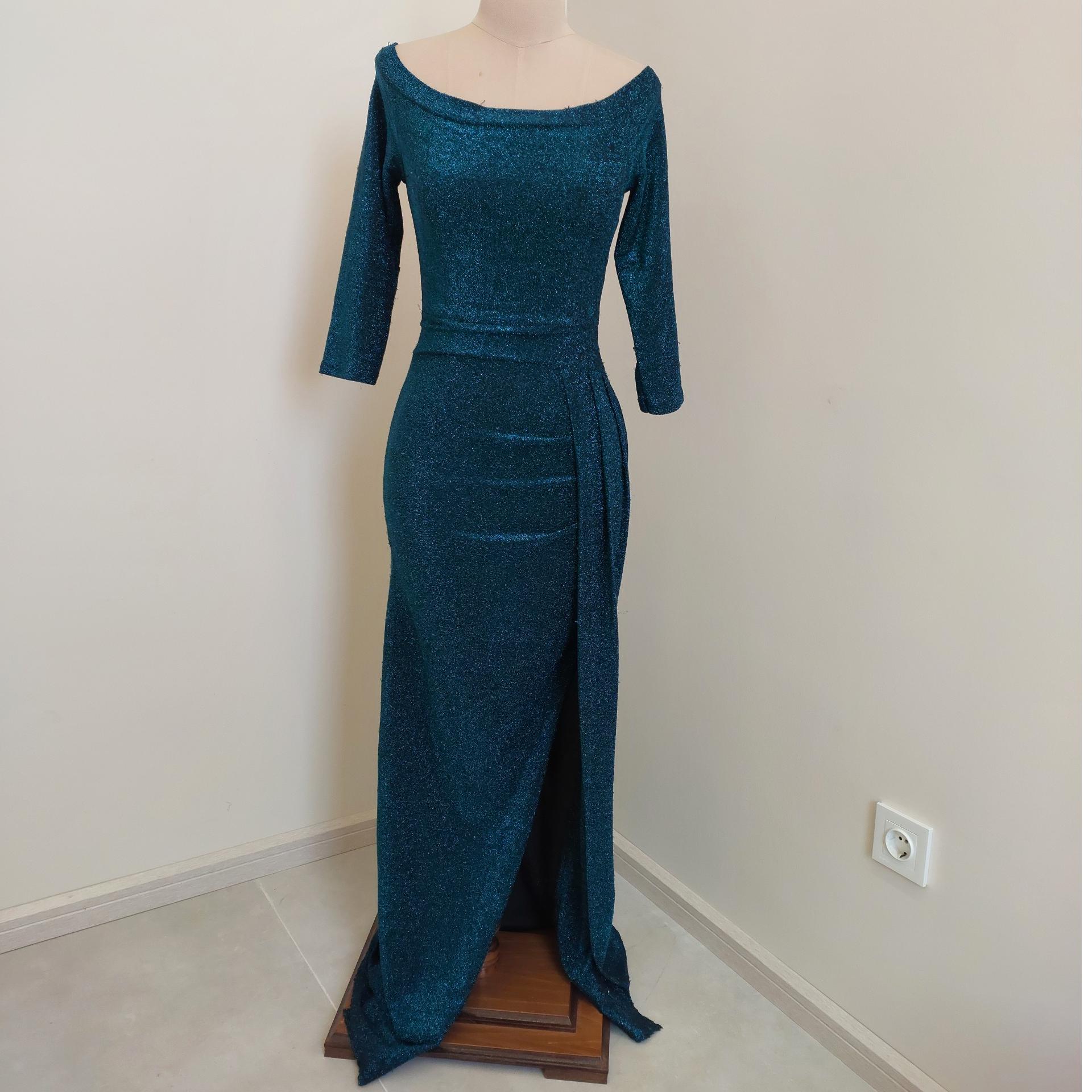 پیراهن مجلسی لمه چاکدار