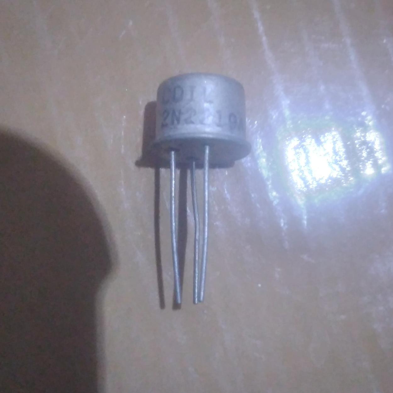 ترانزیستور اصلی 2N2219A نو