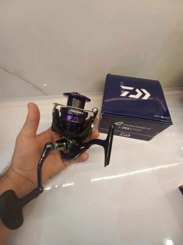 چرخ ماهیگیری دایوا پرورکس 6000 x lt