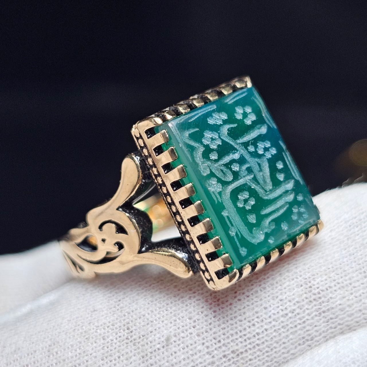 طلا روس،سنگ عقیق معدنی با خط دست کد 37845