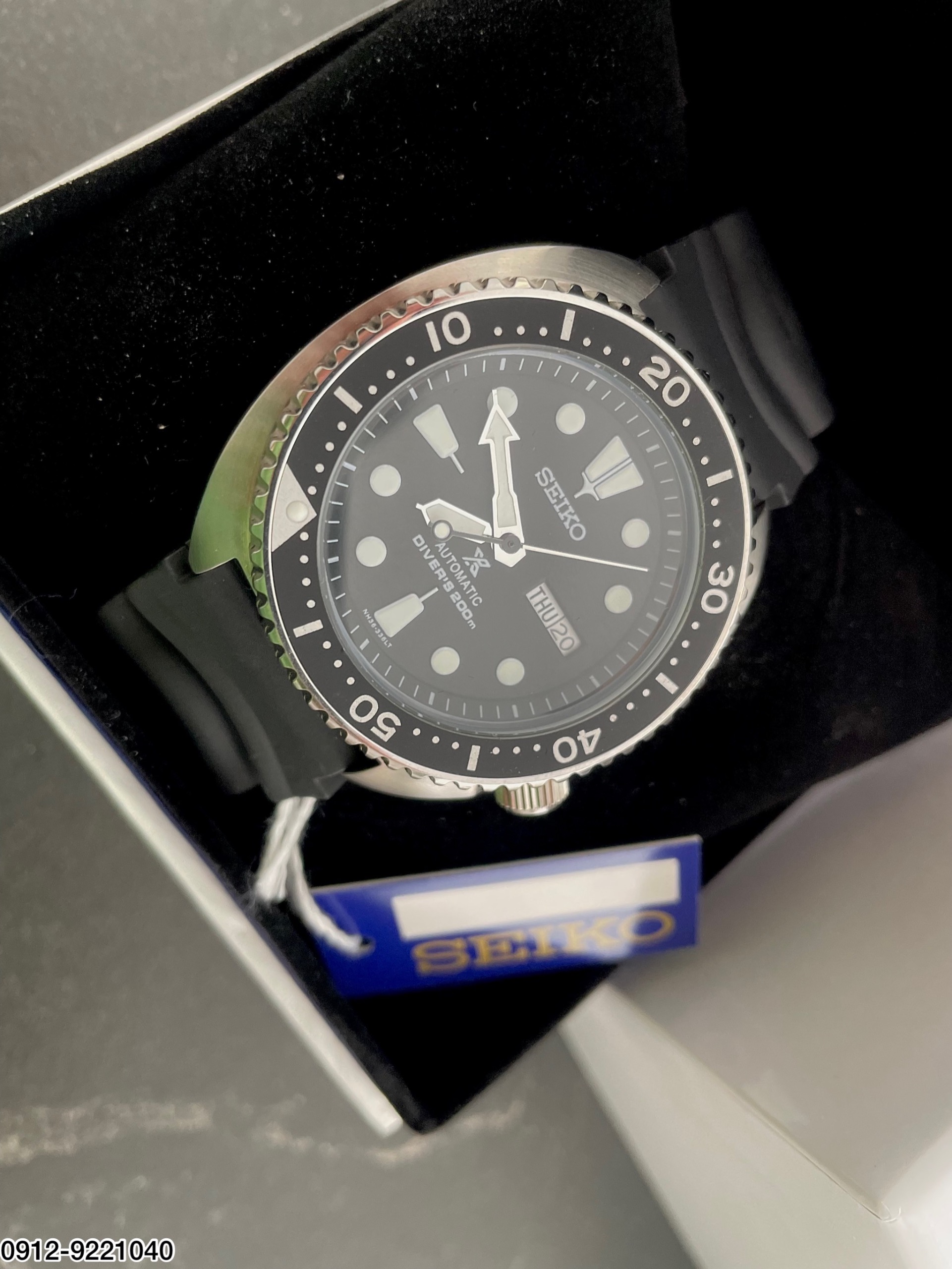 ساعت سیکو مدل SKX007K1 با جعبه و گارانتی