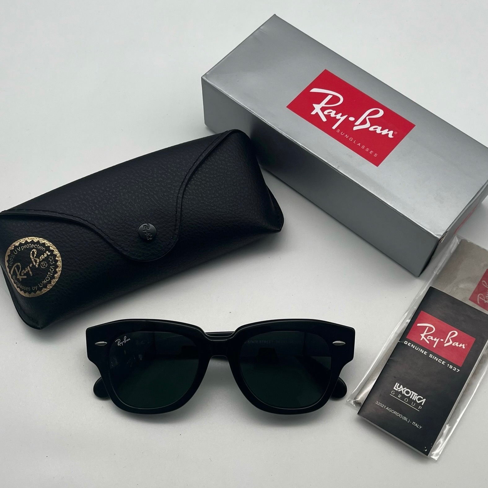 عینک آفتابی ریبن استیت استریت ray ban rb2186