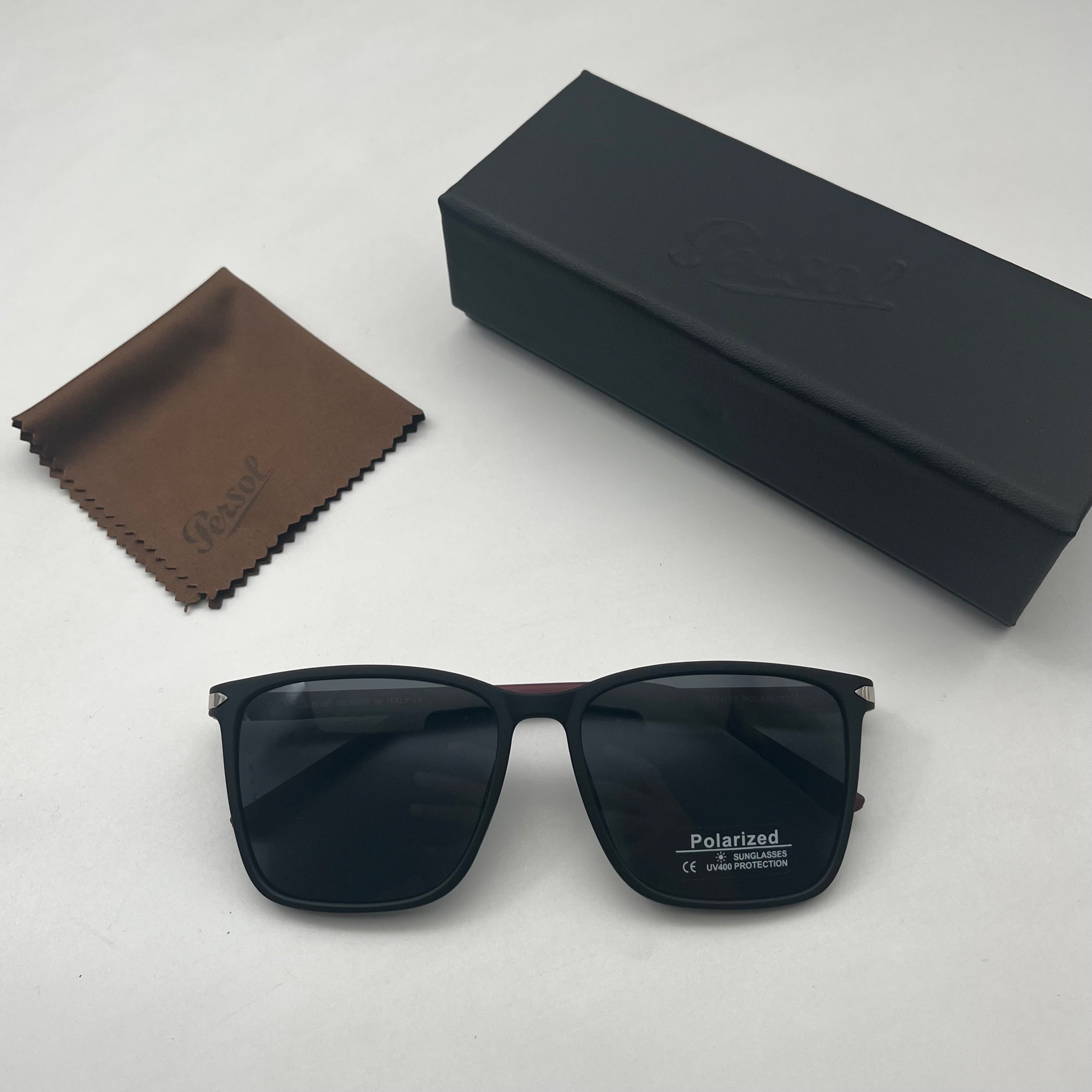 عینک آفتابی پرسول ویفری مشکی قرمز persol