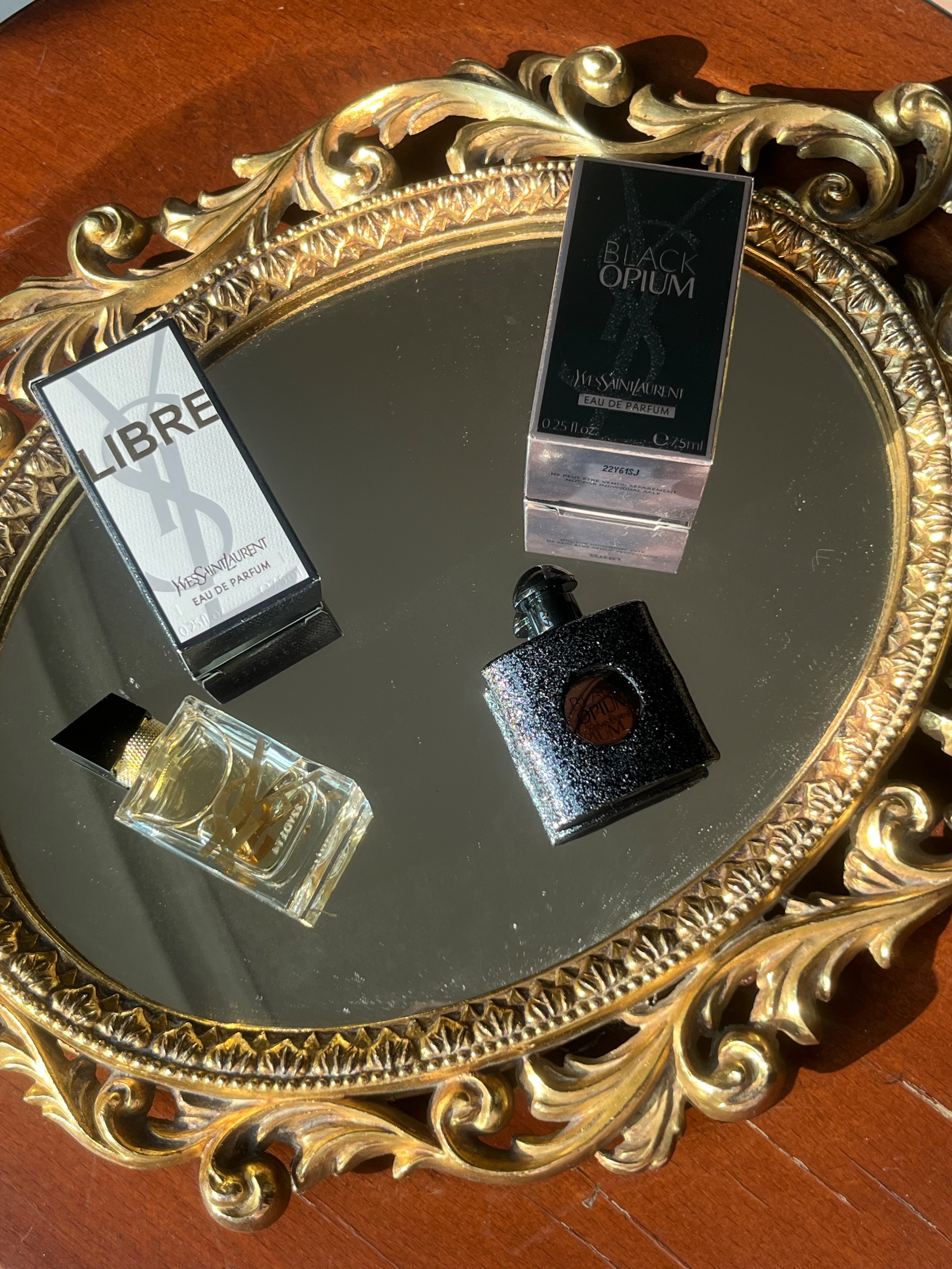 عطر مینیاتوری ایوسن لارن