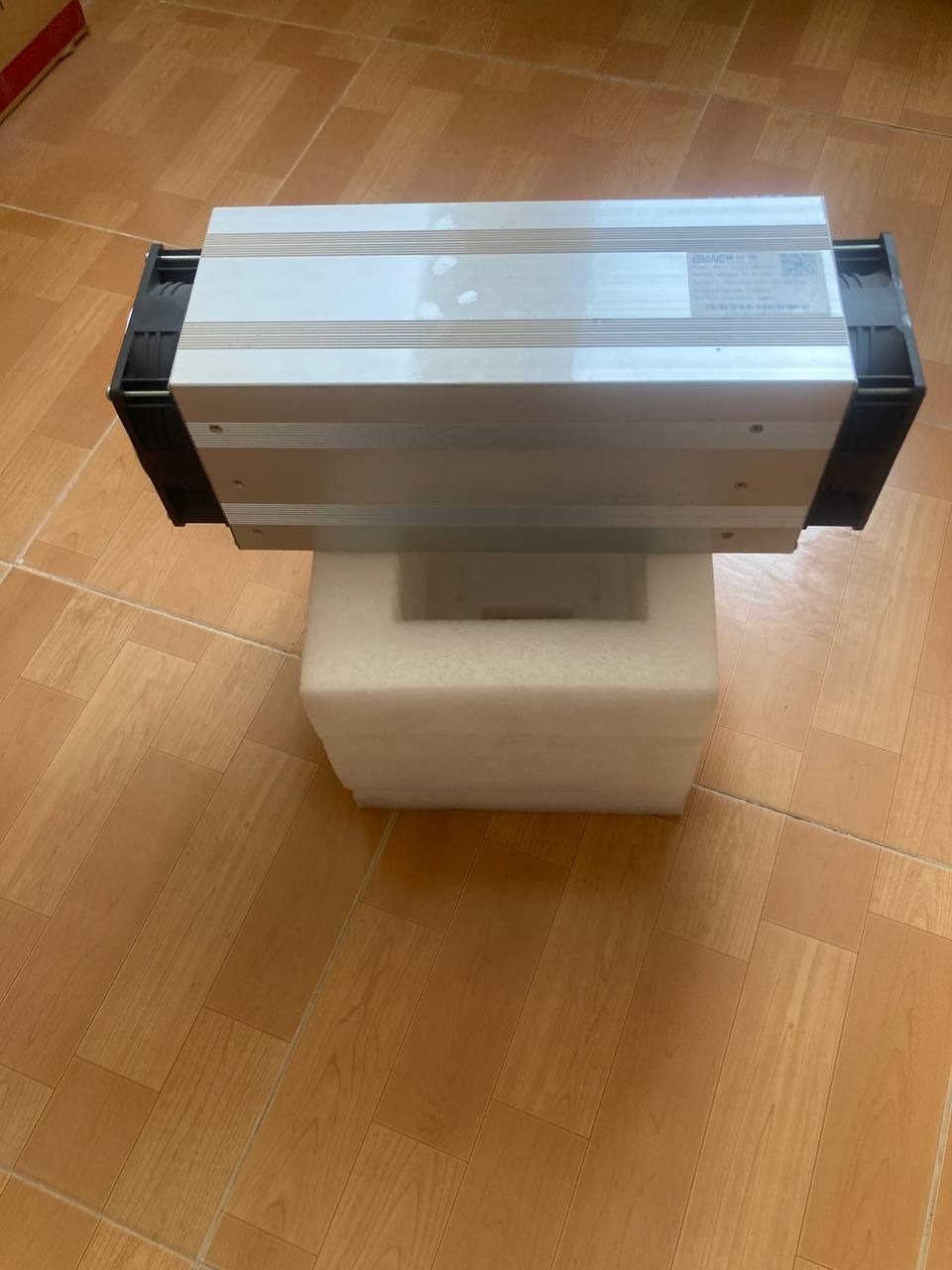 ماینر اکبند EBANG