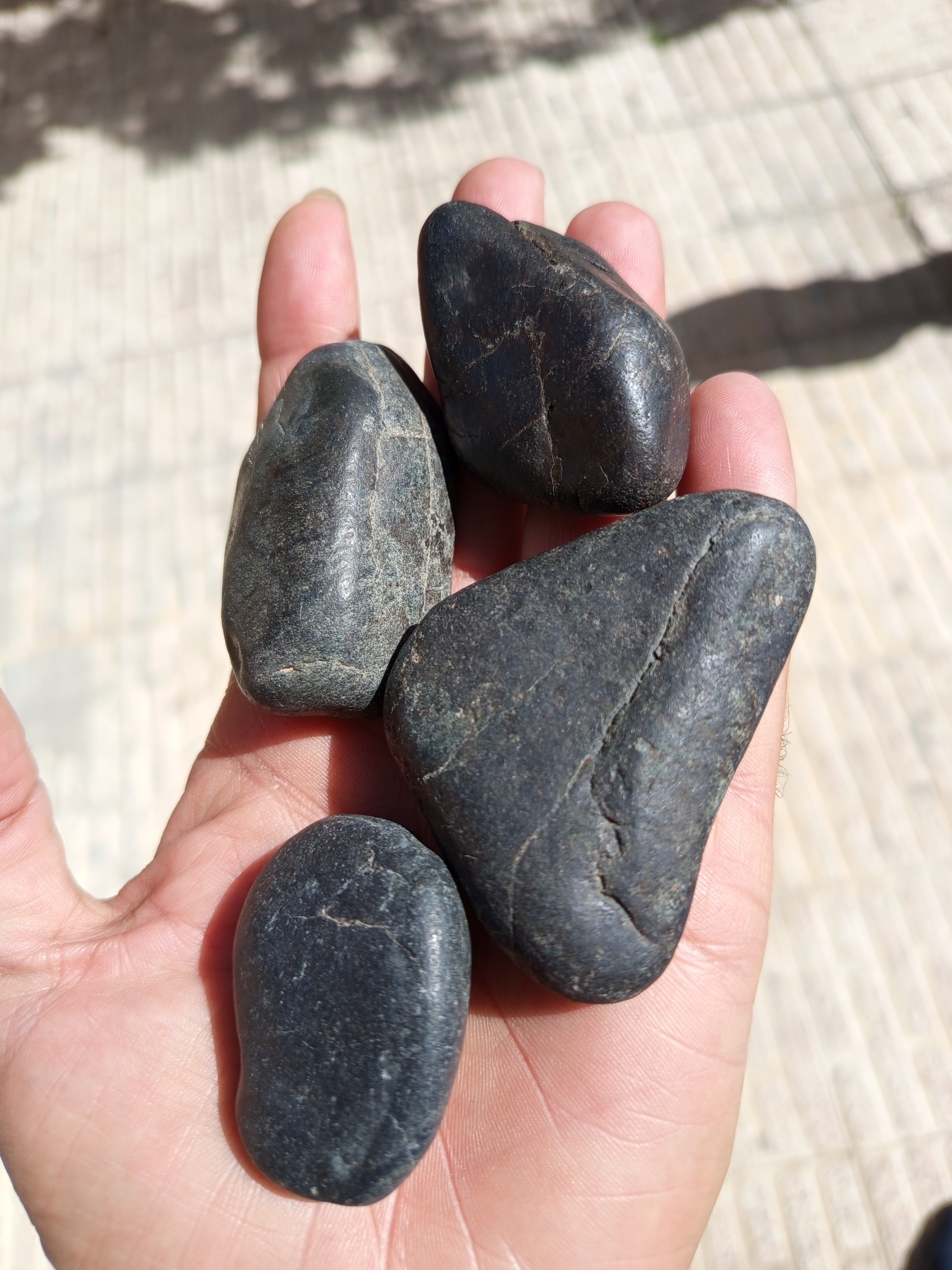 تعداد سنگ آهن دار مشکوک به شهابسنگ
