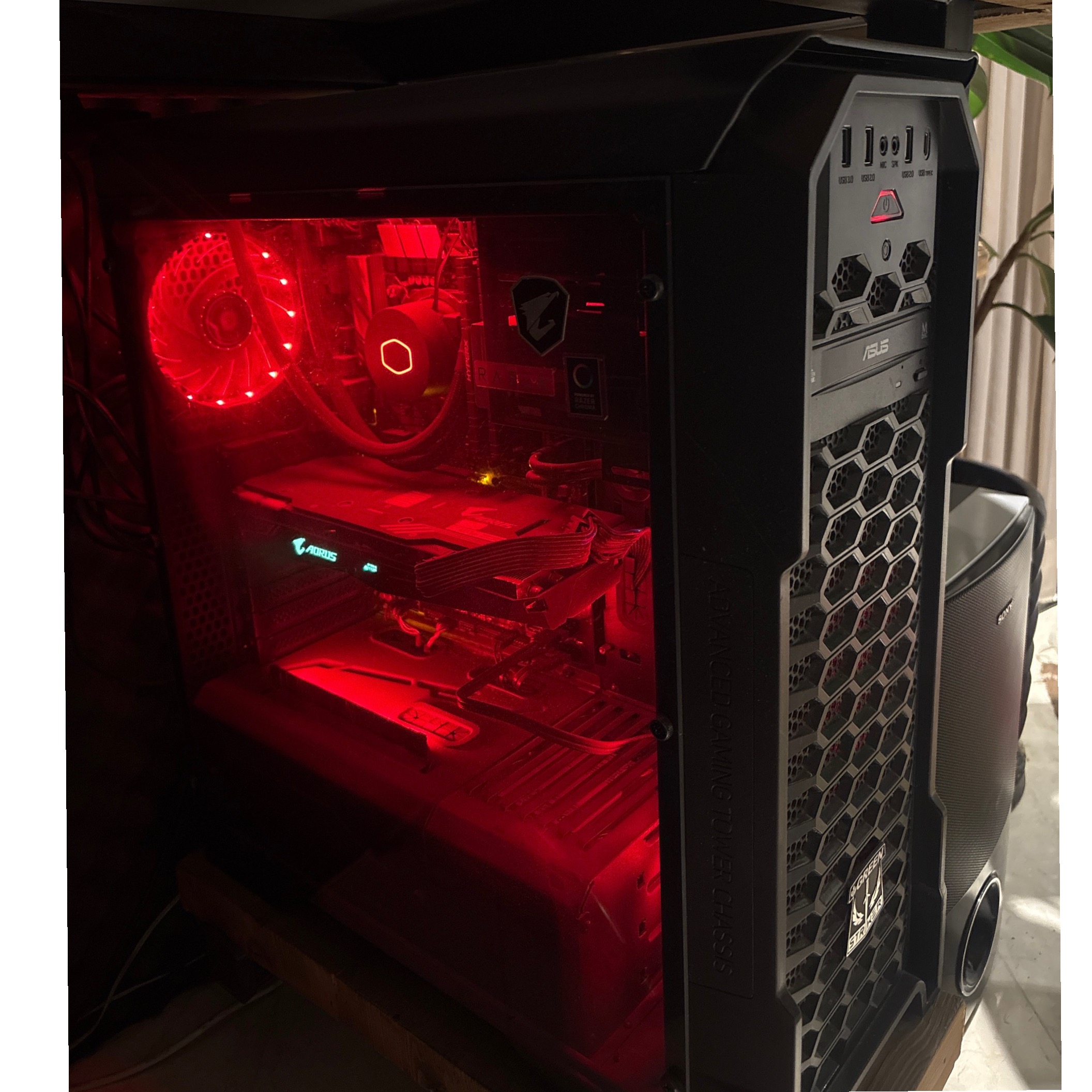 کیس گیمینگ کارکرده