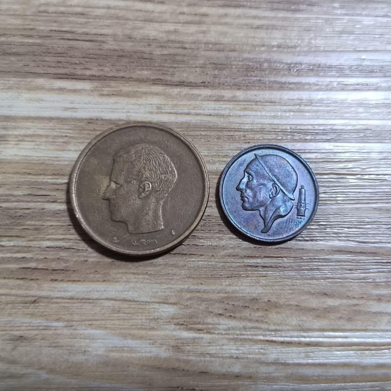 50 سنتیم و 20 فرانک بلژیک 1981 BELGIQUE کد 7289