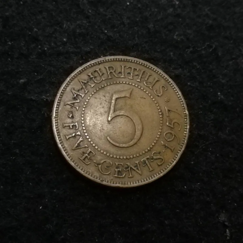 5 سنت موریس 1957 کد 6760