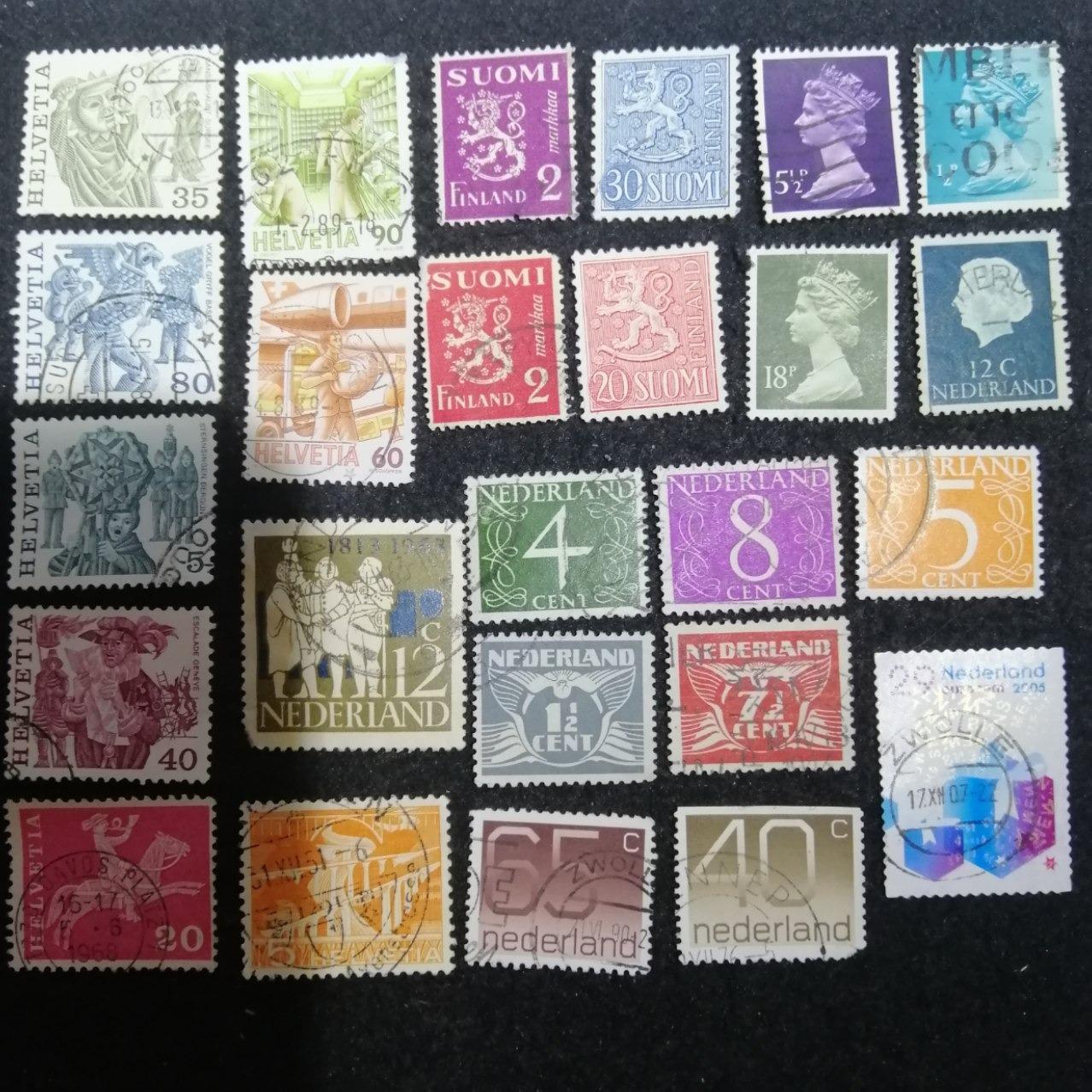 25عدد تمبر خارجی بدون تکرار کد 8031