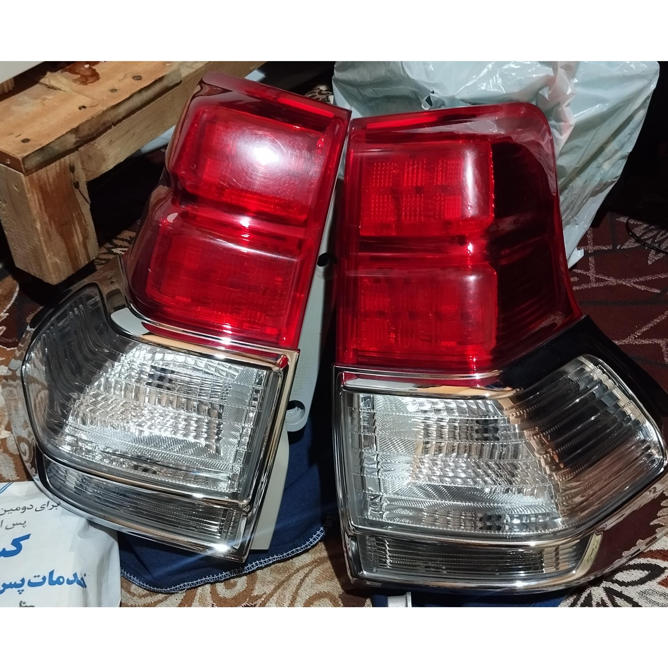 چراغ خطرعقب تویوتا پرادو 2013 prado