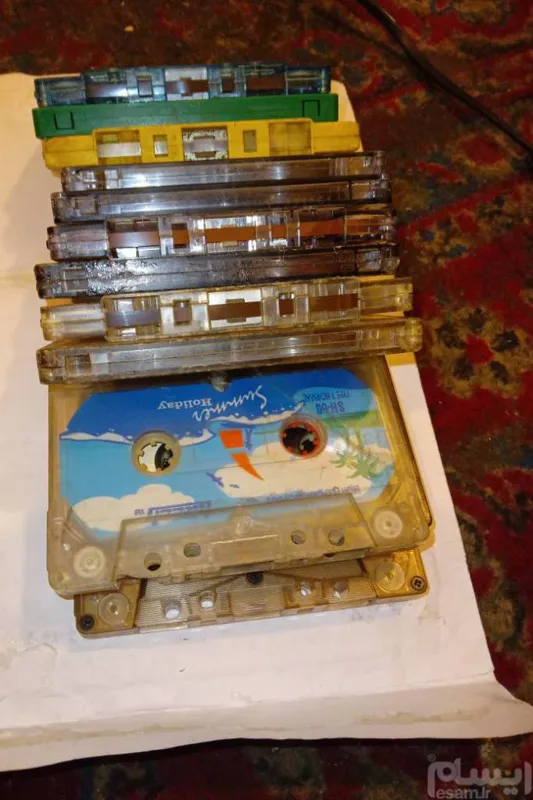 12 عدد سالم و پر از آهنگهای قدیمی