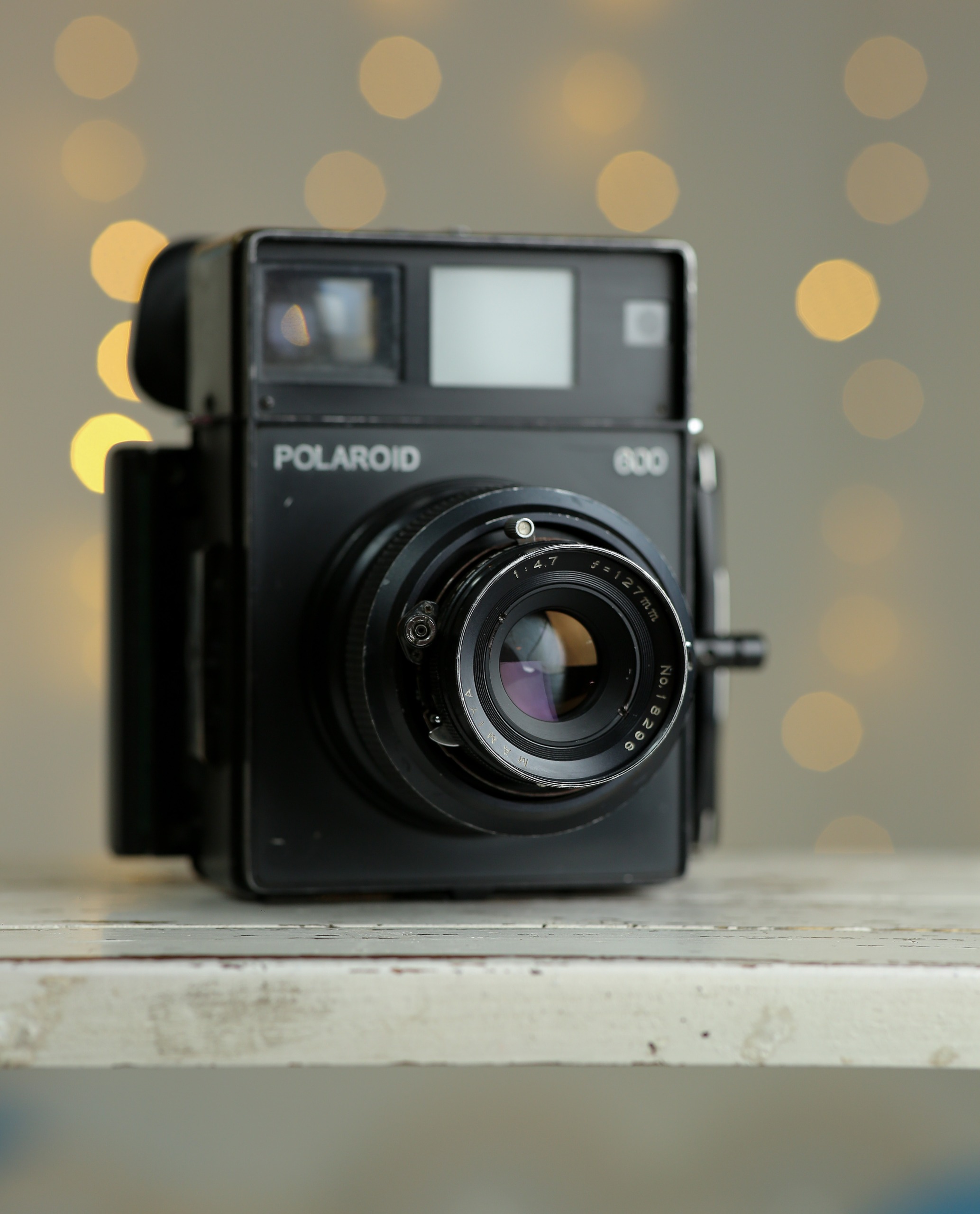 دوربین پولاروید 600 غول پیکر
