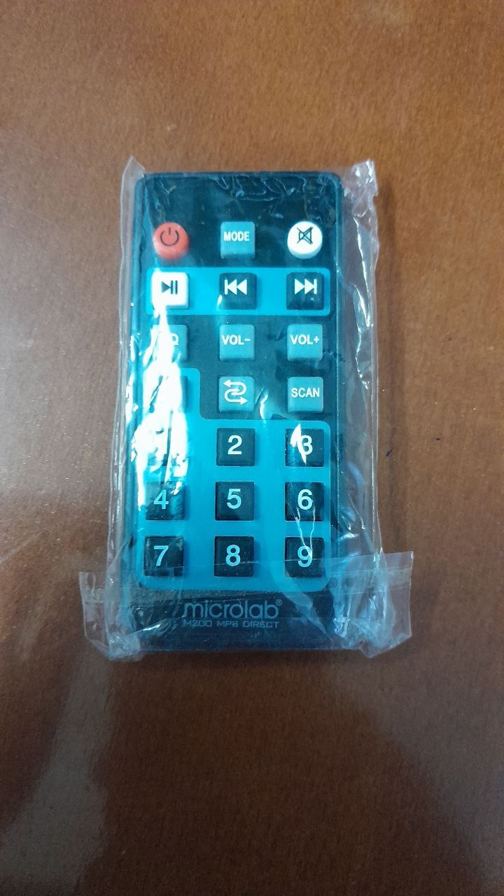 ریموت کنترل اسپیکر میکرولب مدل m200