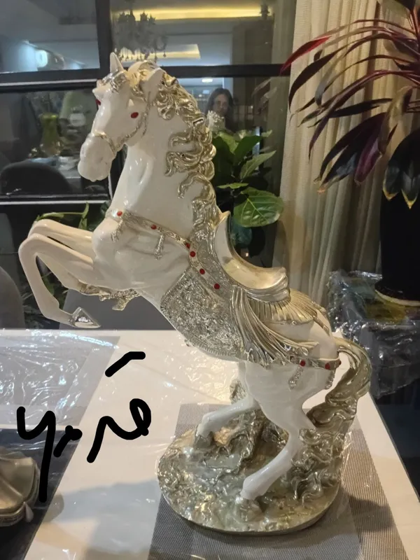 مجسمه اسب چینی