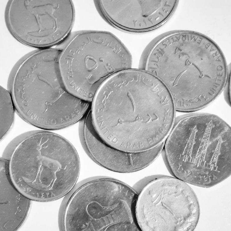 9 درهم امارات و 1 ریال پهلوی (توضیحات دارد)