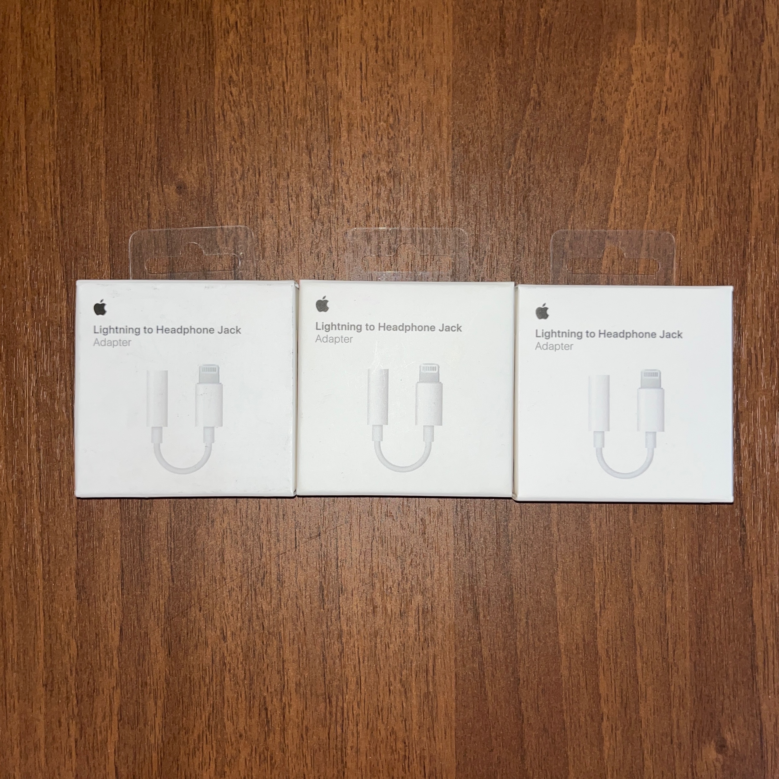 3 عدد جعبه خالی Lightning 3.5mm jack adapter