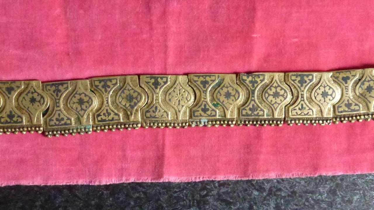 طوق گردنی آنتیک دوران زندیه یا اوایل قاجاریه