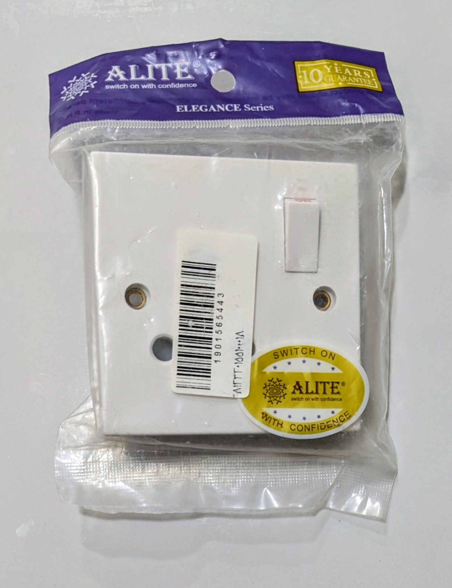 پریز کولر گازی آلیت (Alite) کلید دار آکبند