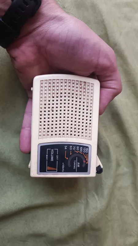 رادیو تک موج انگلیسی