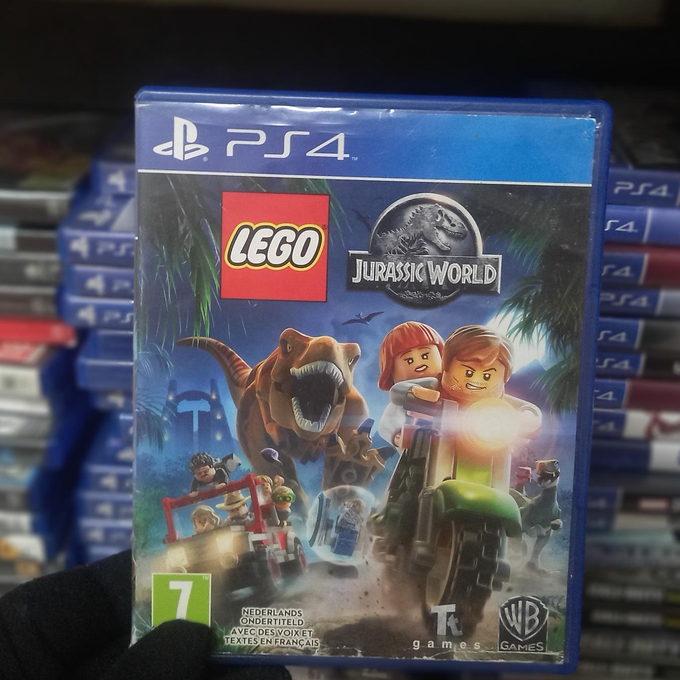 Lego jurassic world ps4 درحد نو و تمیز