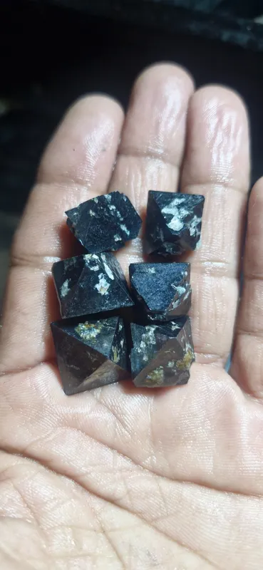 حدید مگنت ناب