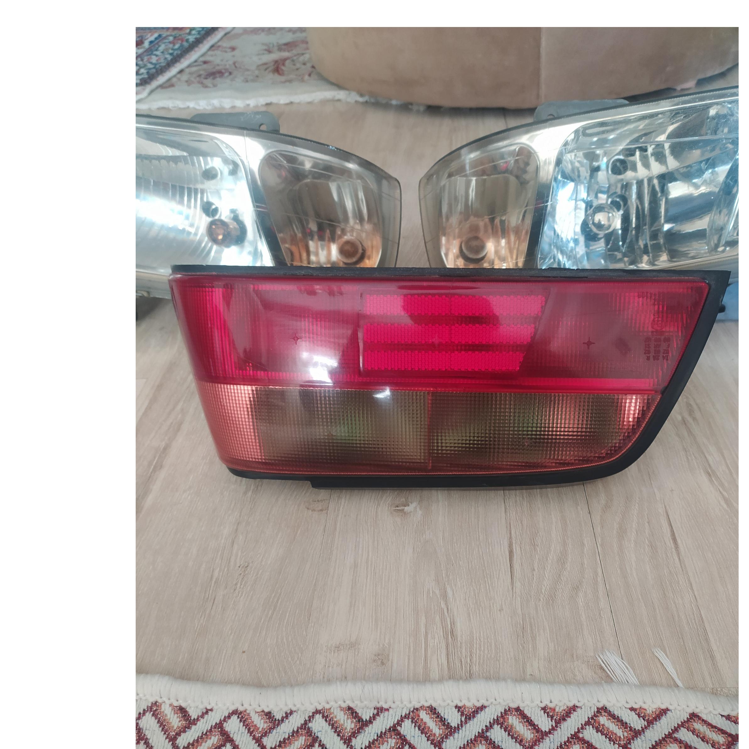 چراغ جلو پژو پارس