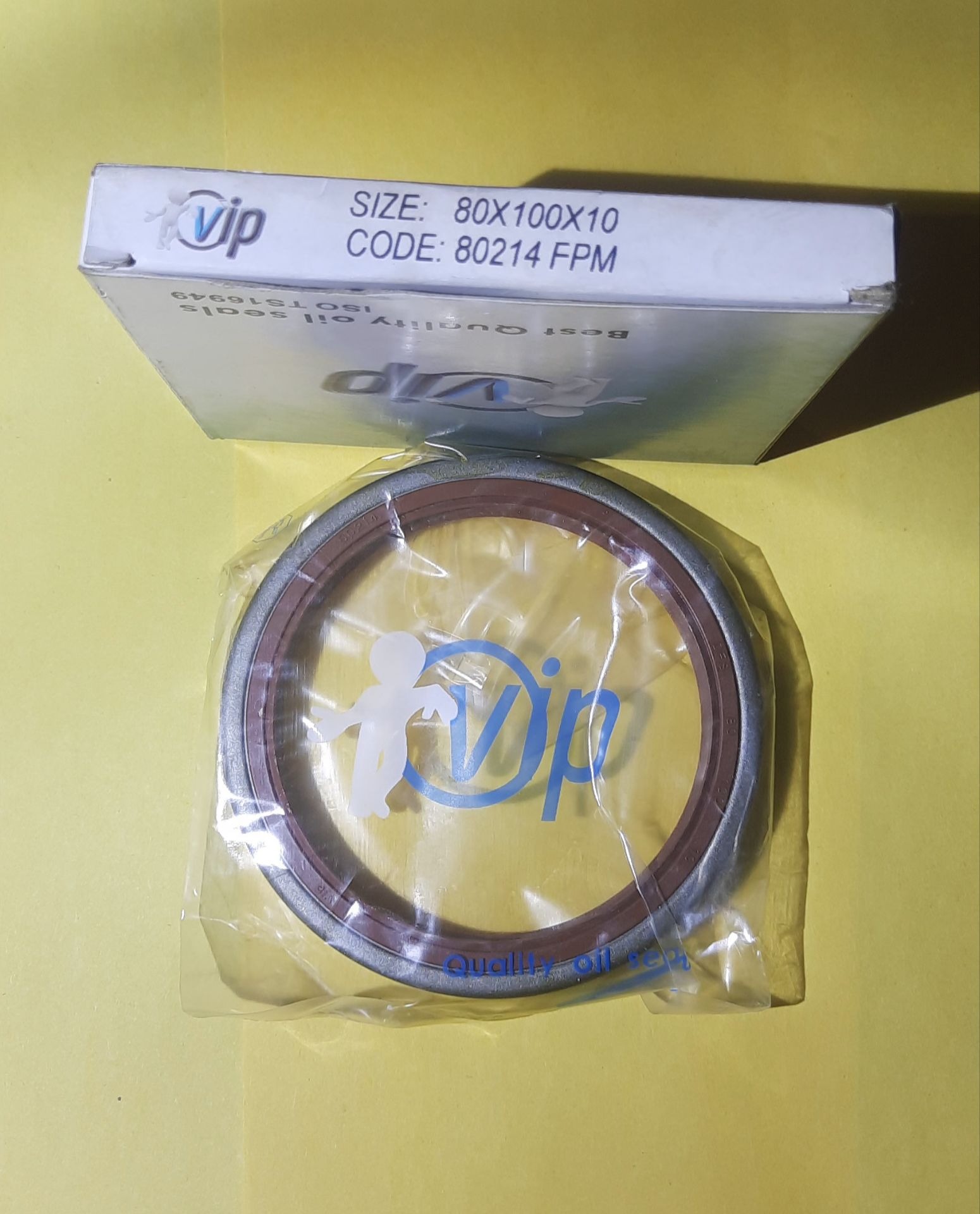 کاسه نمد فلزی نسوز دولبه 10_100_80 DFS برند VIP