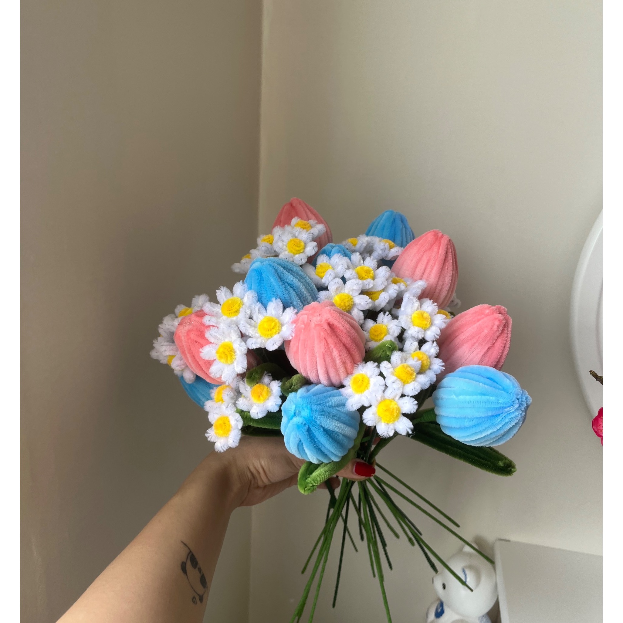 شاخه گل بابونه دست ساز مخملی